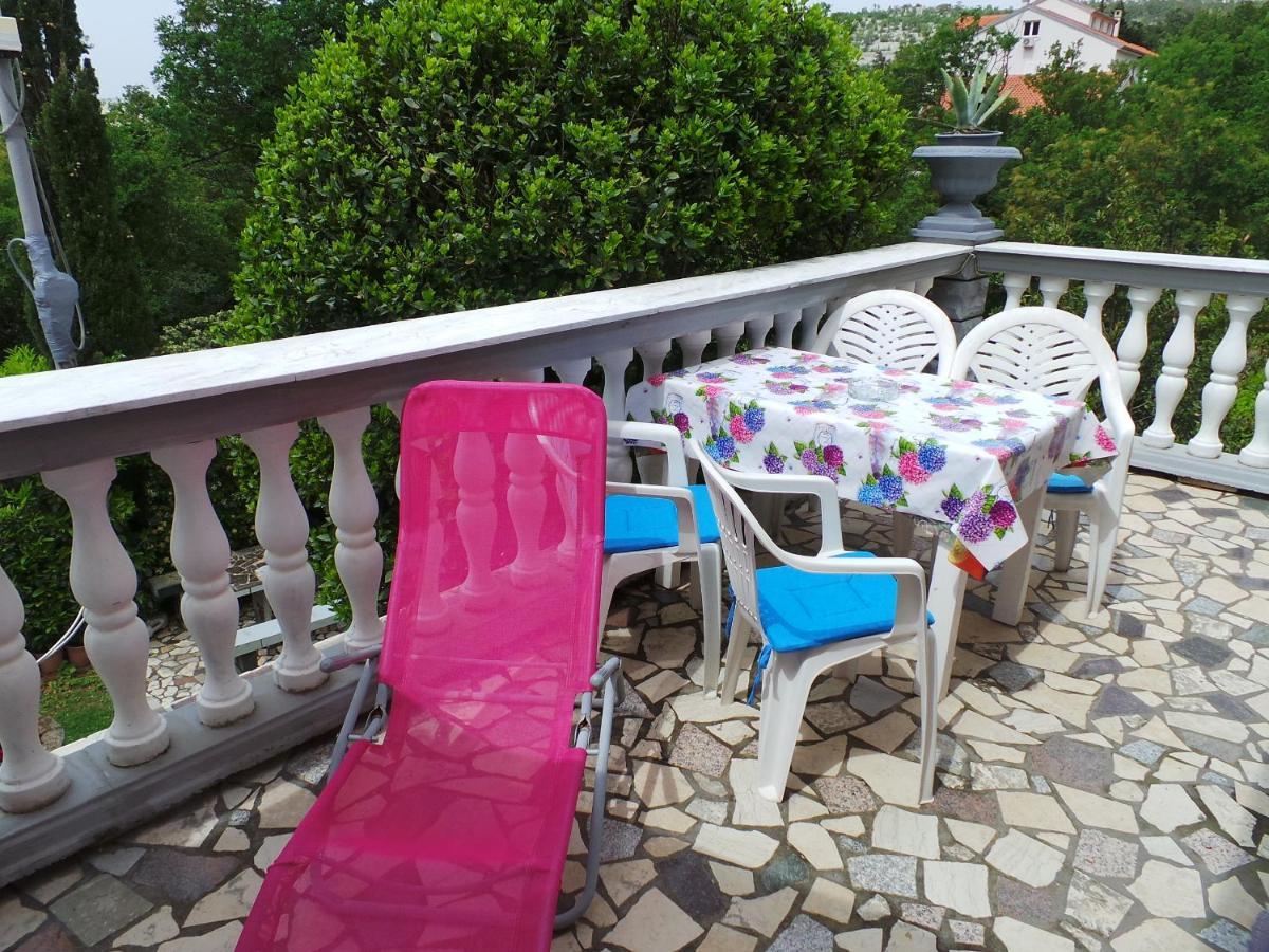 2 L Apartment Jablanac Luaran gambar